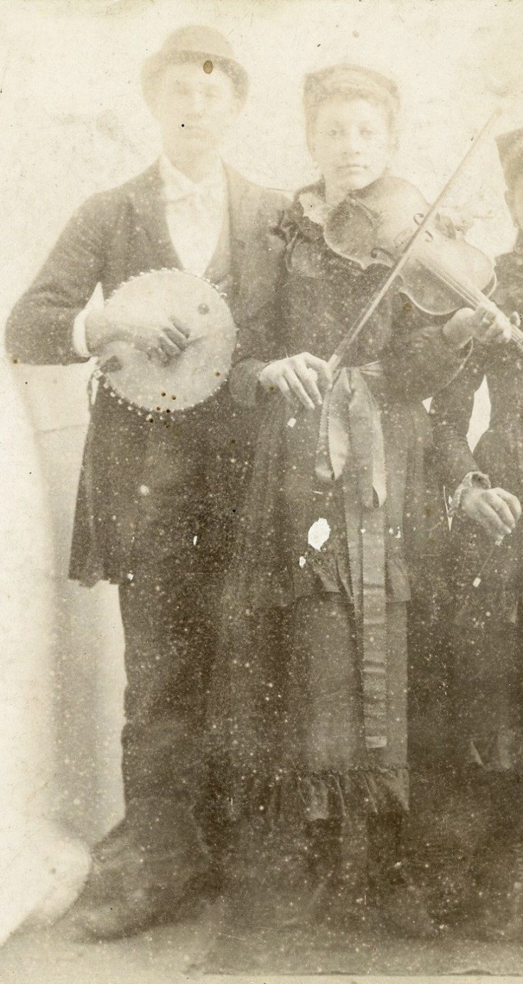 Siblings in harmony 2