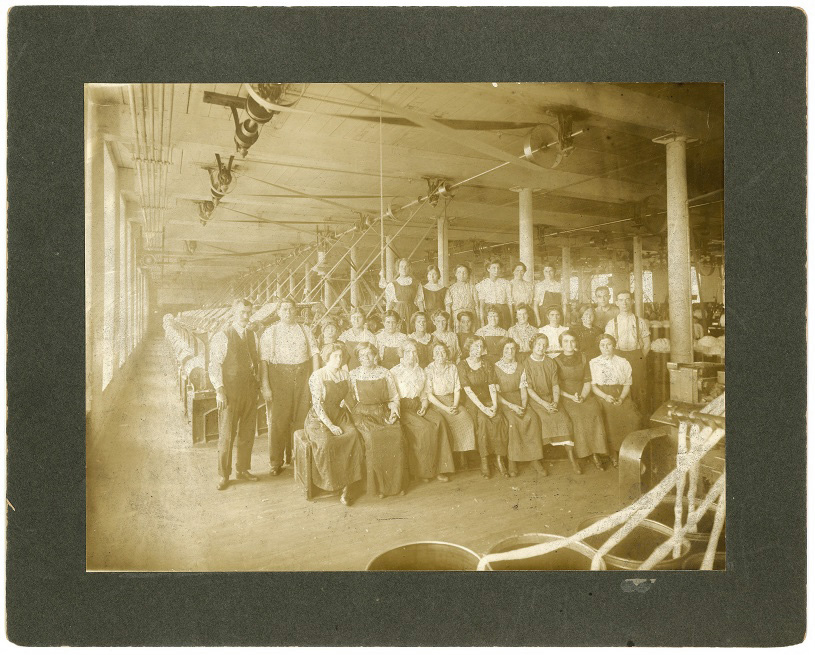 Mill workers, location unknown 5
