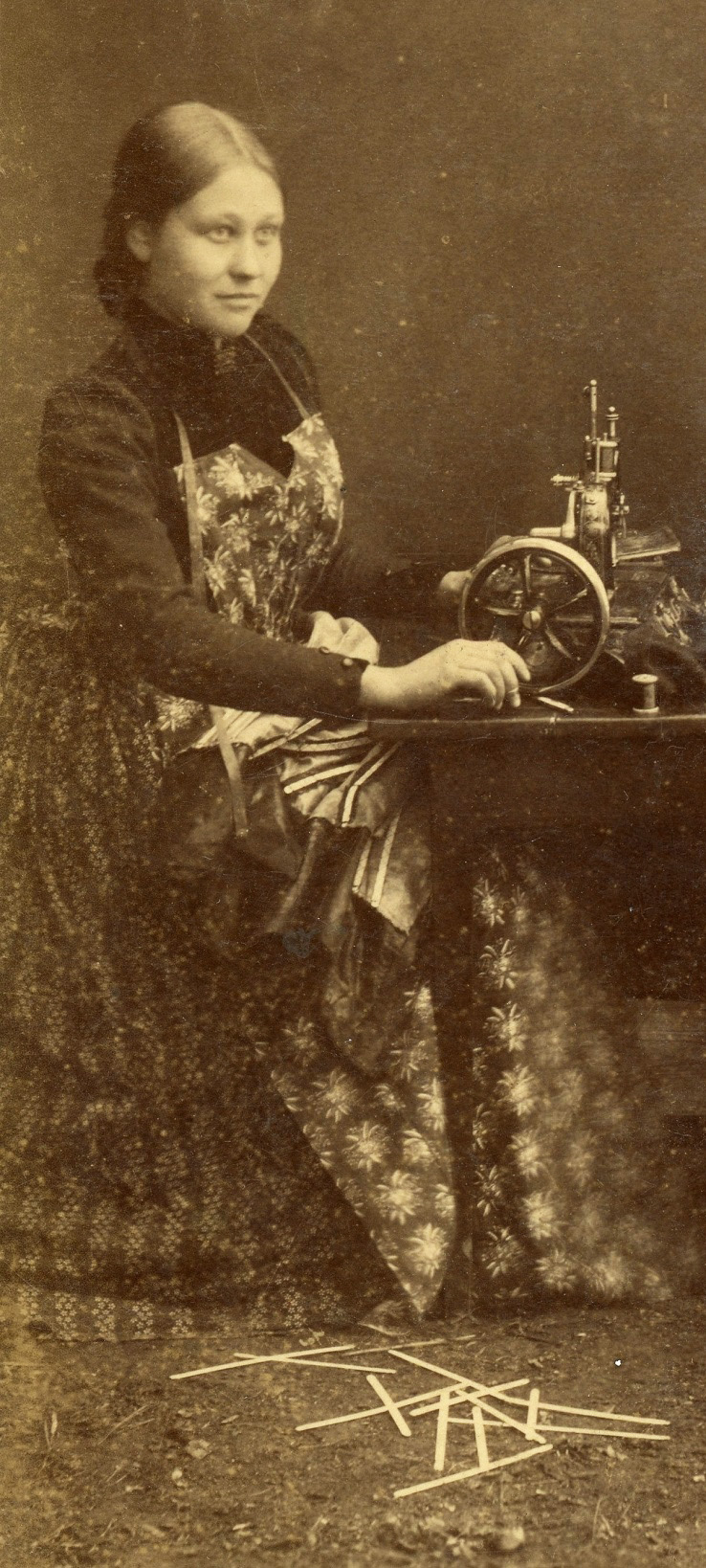 Seamstresses in Opdal by H. Steinsheim 4